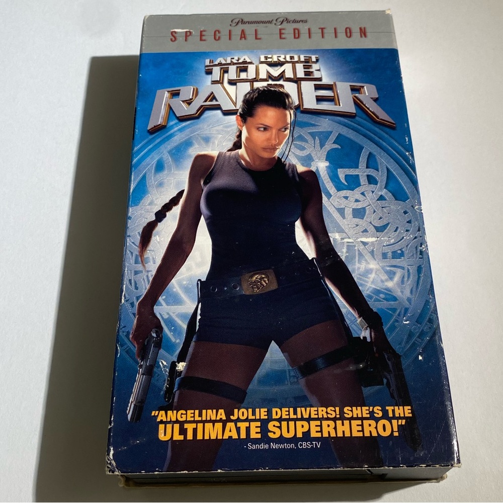 Vintage 2001 Tomb Raider Special Edition Lara Croft Angelina Jolie Used VG VHS
